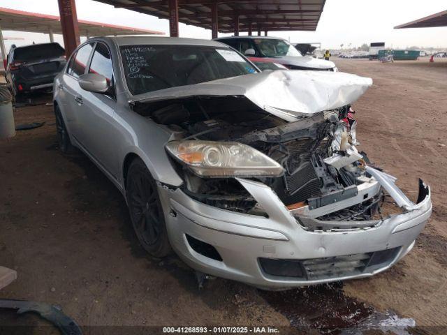  Salvage Hyundai Genesis