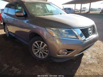  Salvage Nissan Pathfinder