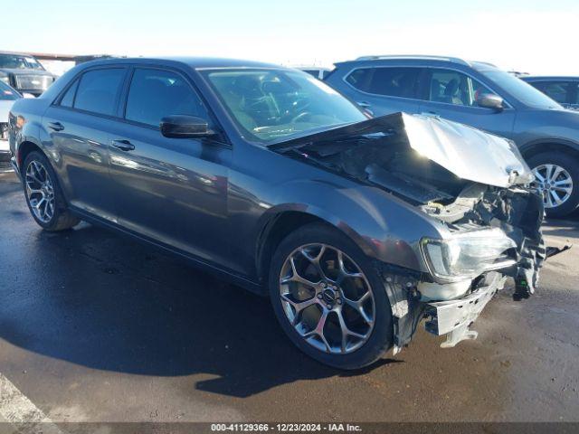  Salvage Chrysler 300