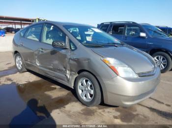  Salvage Toyota Prius