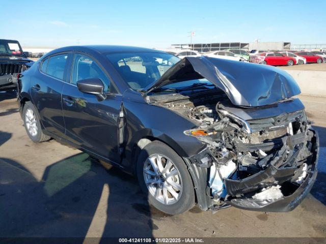  Salvage Mazda Mazda3