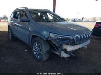  Salvage Jeep Cherokee