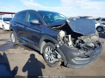  Salvage Hyundai TUCSON