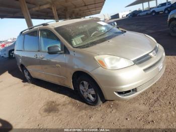  Salvage Toyota Sienna