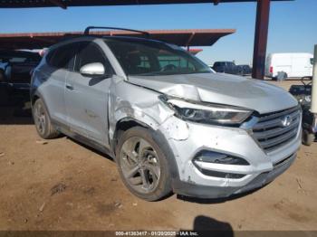  Salvage Hyundai TUCSON