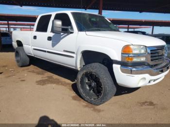  Salvage GMC Sierra 2500