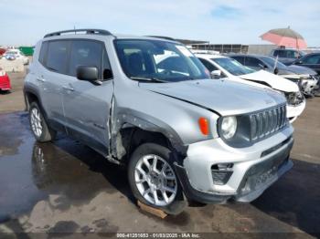  Salvage Jeep Renegade