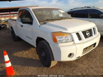  Salvage Nissan Titan