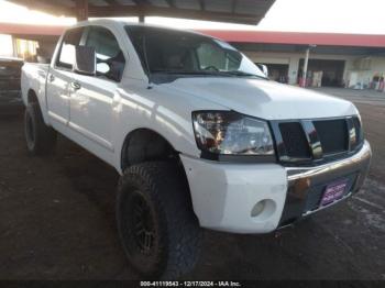  Salvage Nissan Titan