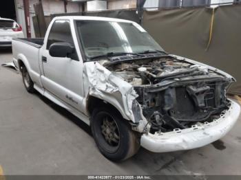  Salvage Chevrolet S-10