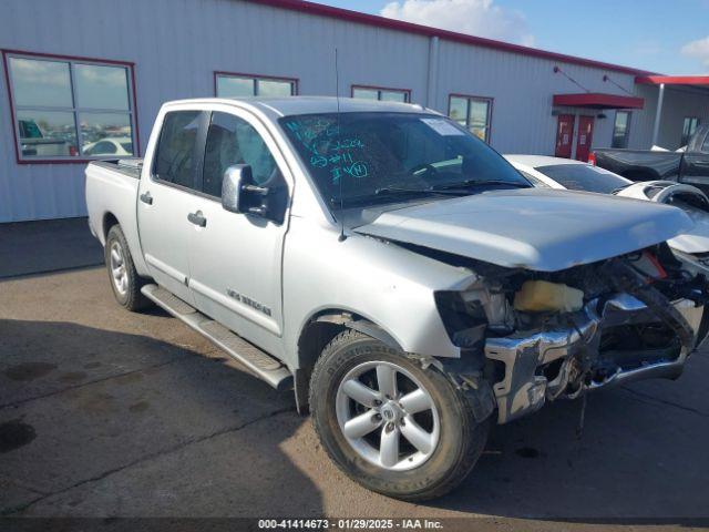  Salvage Nissan Titan