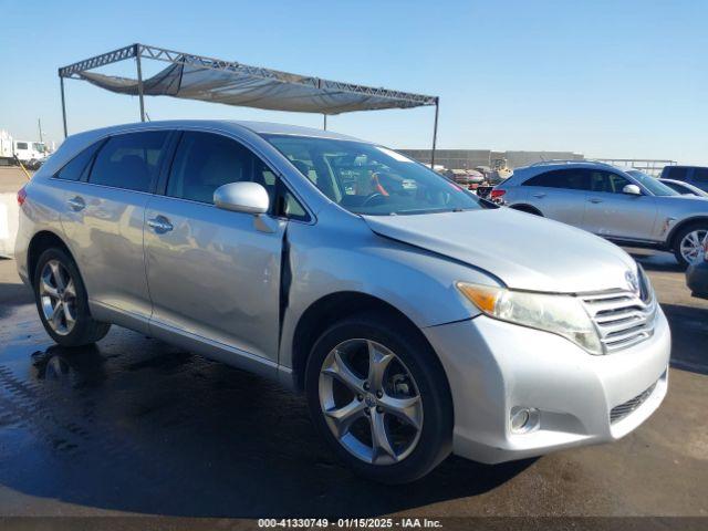  Salvage Toyota Venza