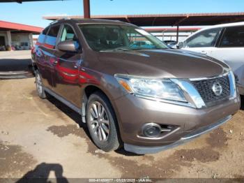  Salvage Nissan Pathfinder