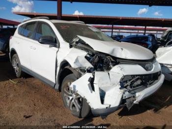  Salvage Toyota RAV4