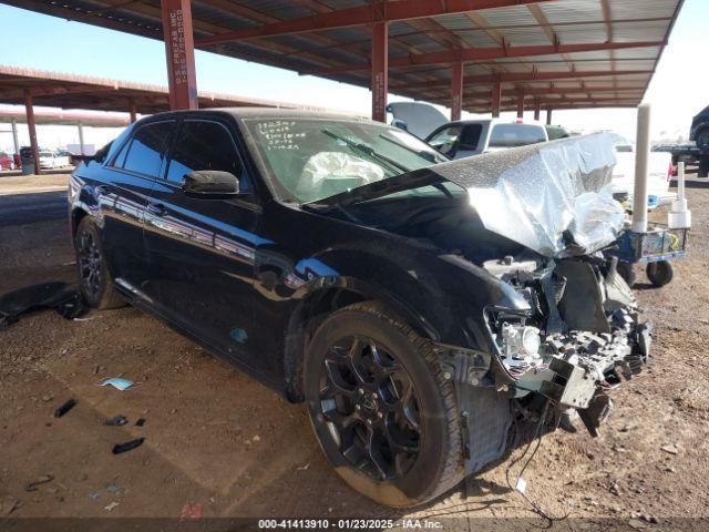  Salvage Chrysler 300