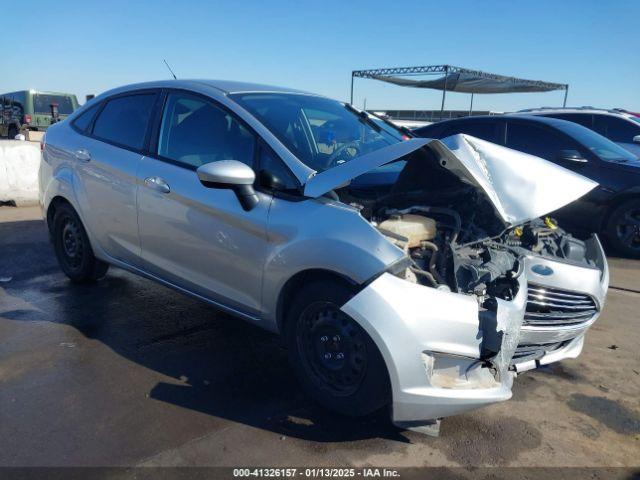  Salvage Ford Fiesta