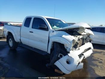  Salvage Toyota Tacoma