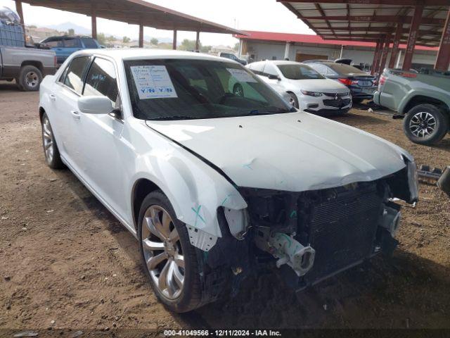  Salvage Chrysler 300