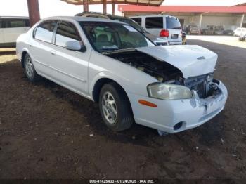  Salvage Nissan Maxima