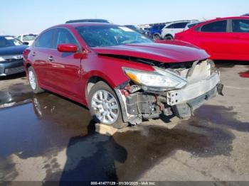  Salvage Nissan Altima