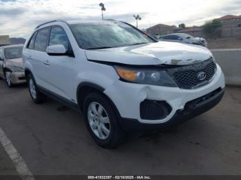  Salvage Kia Sorento