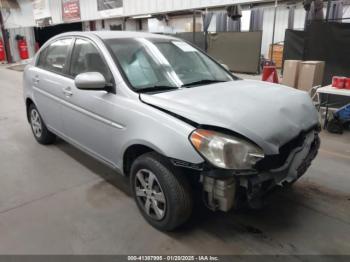  Salvage Hyundai ACCENT