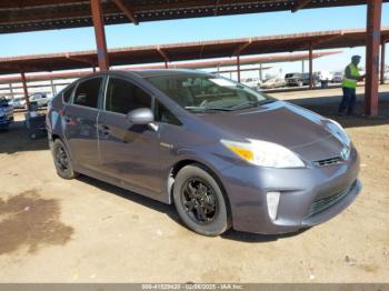  Salvage Toyota Prius