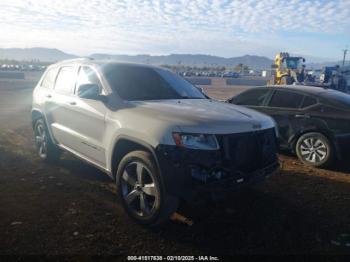  Salvage Jeep Grand Cherokee