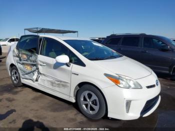  Salvage Toyota Prius