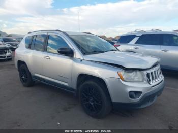  Salvage Jeep Compass