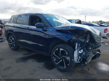  Salvage Mitsubishi Outlander