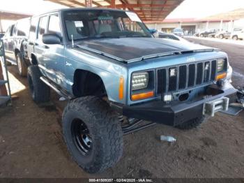  Salvage Jeep Cherokee