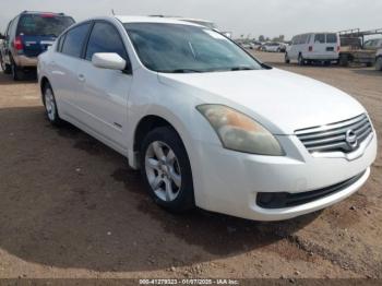  Salvage Nissan Altima