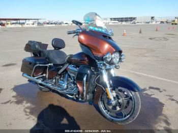  Salvage Harley-Davidson Flhtkse