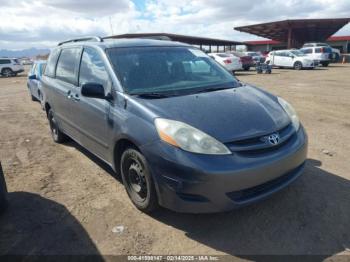  Salvage Toyota Sienna