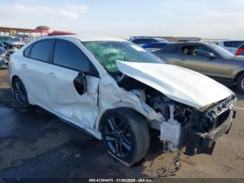  Salvage Kia Forte