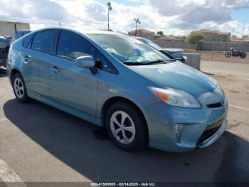  Salvage Toyota Prius