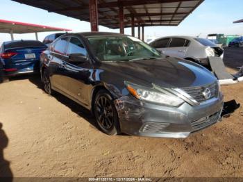  Salvage Nissan Altima