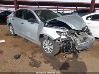  Salvage Nissan Altima