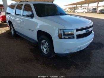  Salvage Chevrolet Suburban 1500