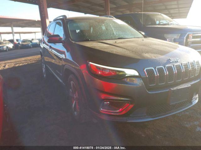  Salvage Jeep Cherokee