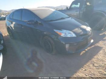  Salvage Toyota Prius