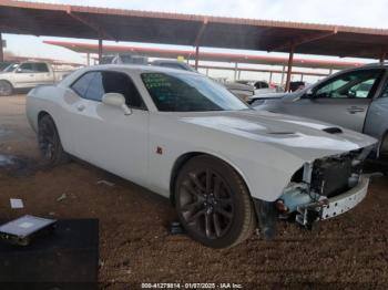  Salvage Dodge Challenger