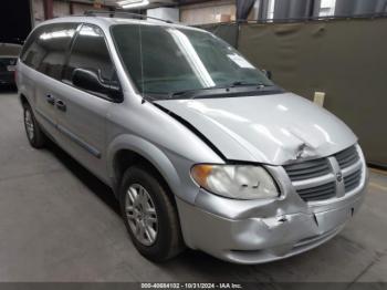  Salvage Dodge Grand Caravan