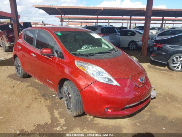  Salvage Nissan LEAF