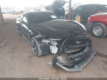  Salvage Ford Mustang