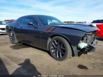  Salvage Dodge Challenger