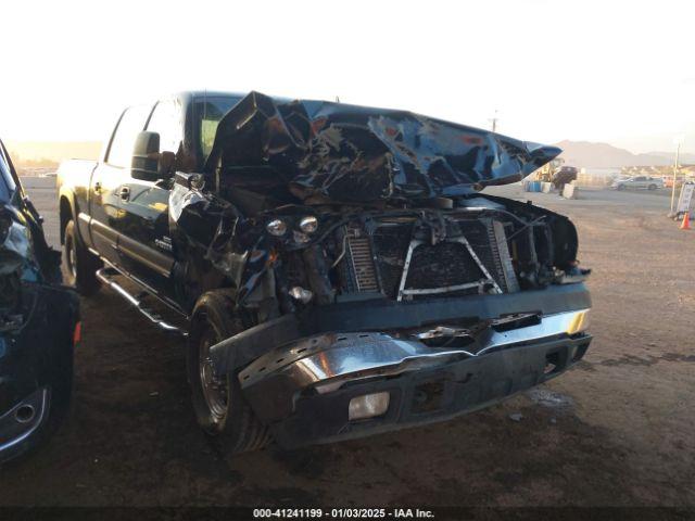  Salvage Chevrolet Silverado 2500