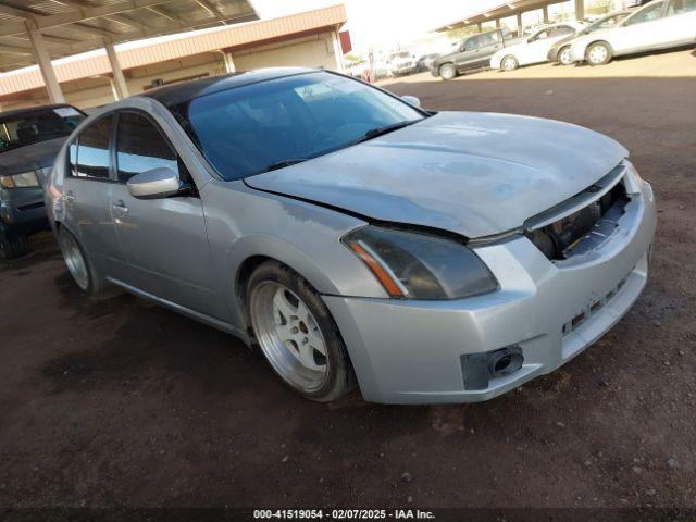  Salvage Nissan Maxima