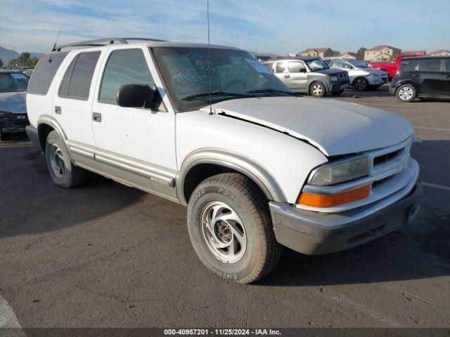  Salvage Chevrolet Blazer